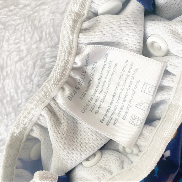 BEAU & BELLE Adjustable Swim Diaper 0-36 mo - Picture 4 of 6